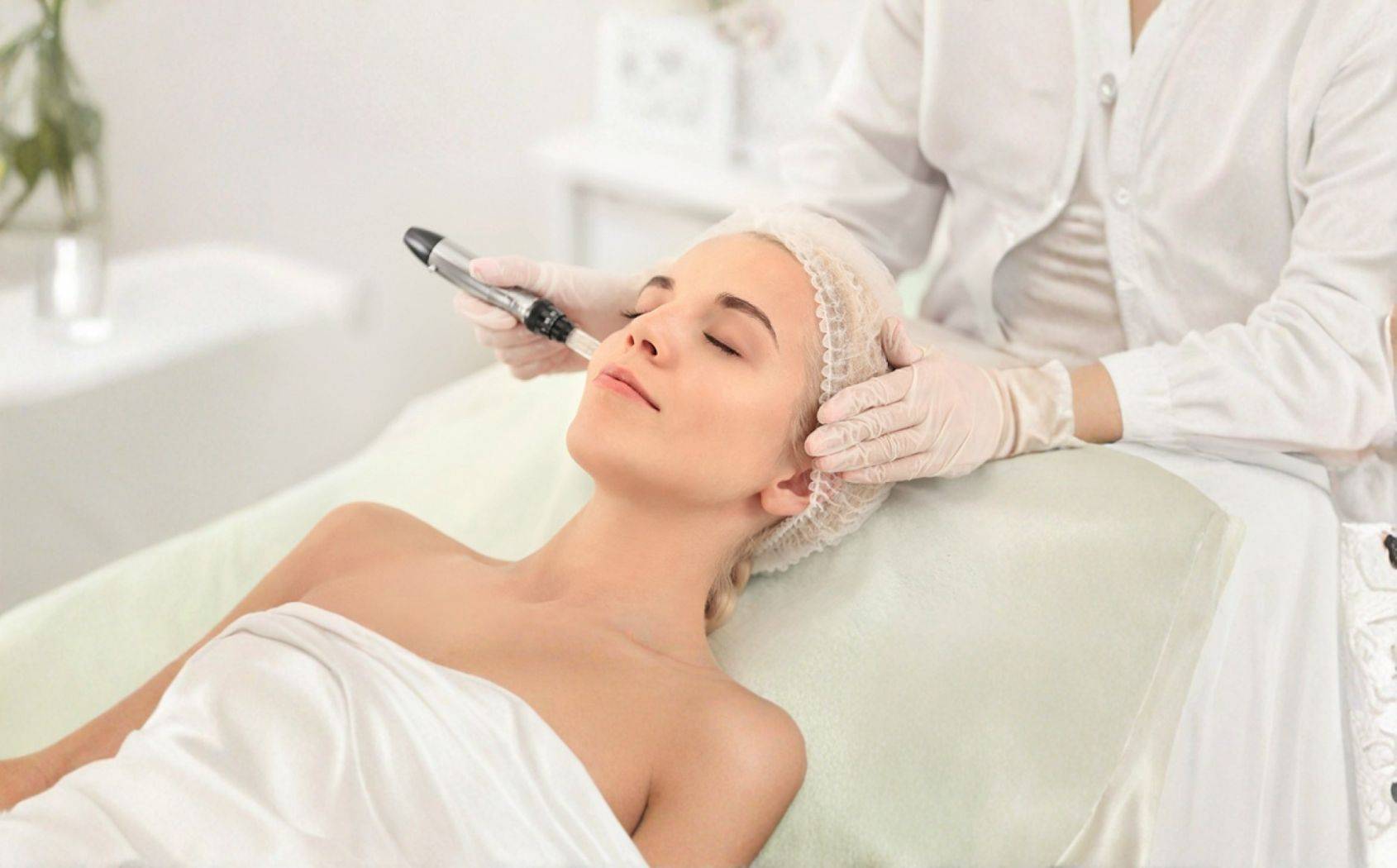 Tratamientos Faciales con Dermapen | Masajes Post Quir�rgicos | Studio by San